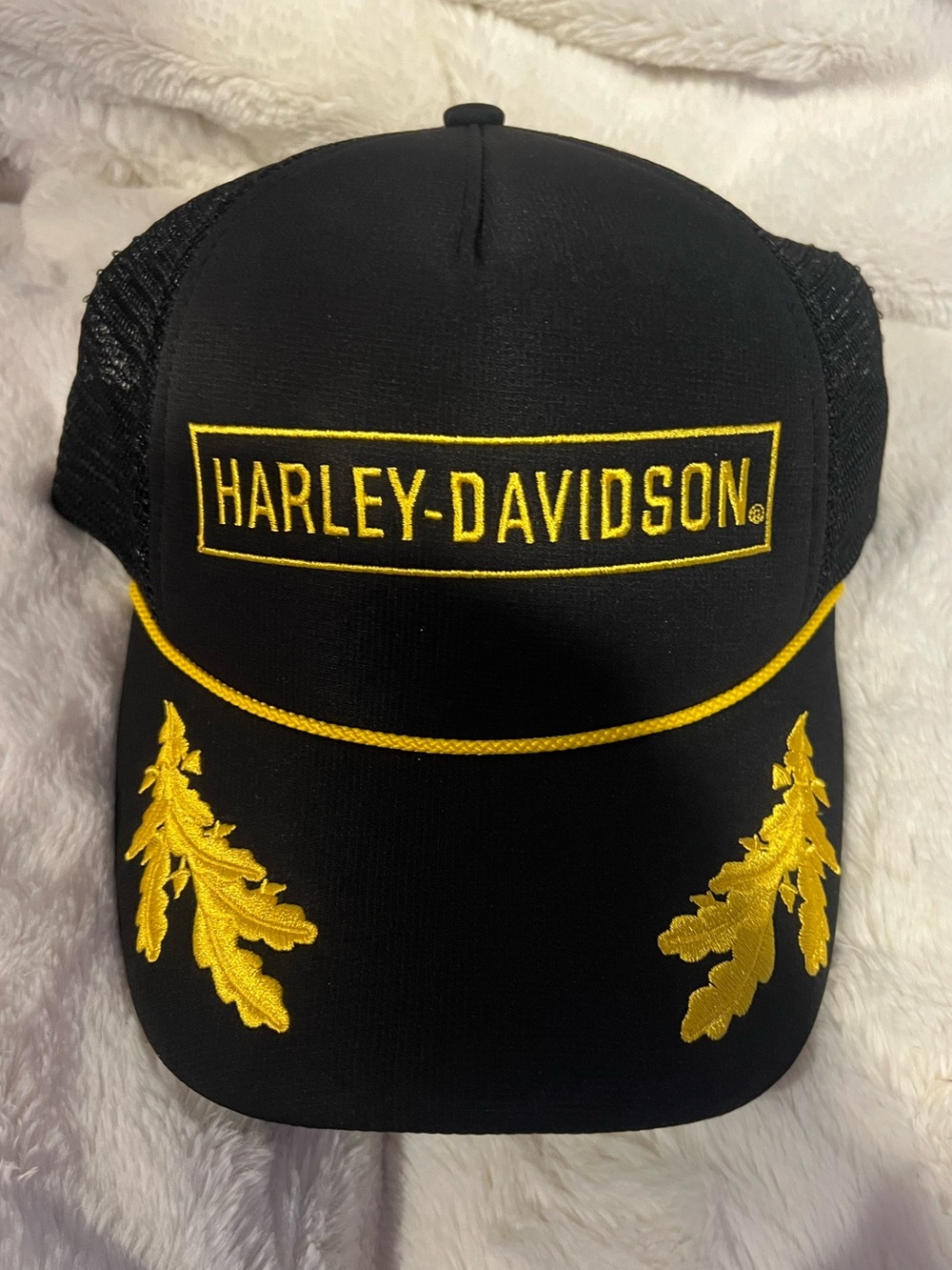 Harley-Davidson Black and Gold Embroidered Trucker Hat - Picture 1 of 3